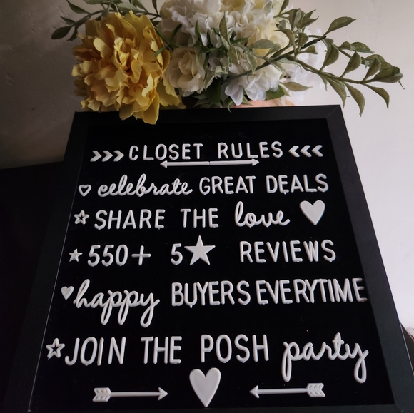 Being Other - Meet your Posher!